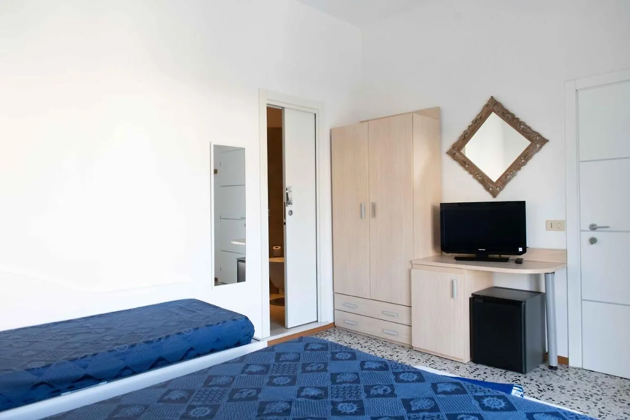 Hotel Smart 체르비아